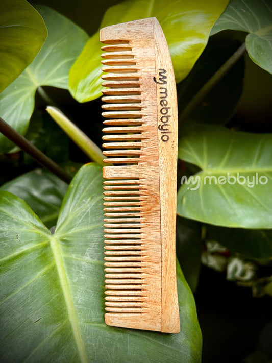 Curved Wide and Narrow Spaced Teeth Comb